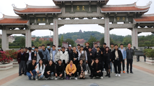 我在標新過年啦